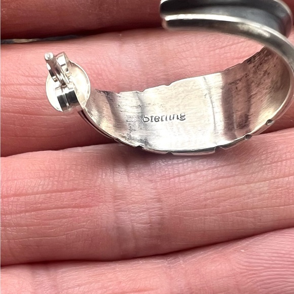 Navajo Handmade Sterling Silver Green Turquoise Multi Stone Hoop Earrings - Picture 5 of 5